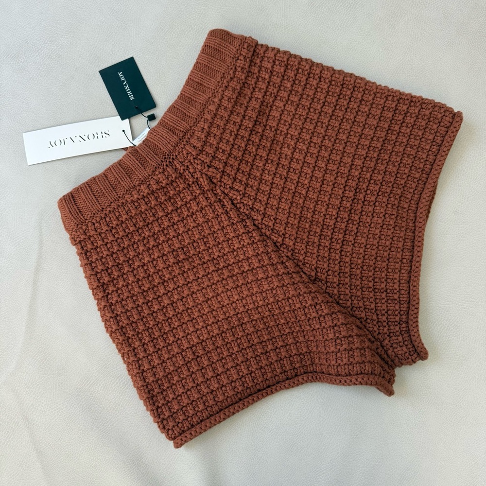 Shona Joy Willow Knit Shorts - Picture 3 of 4